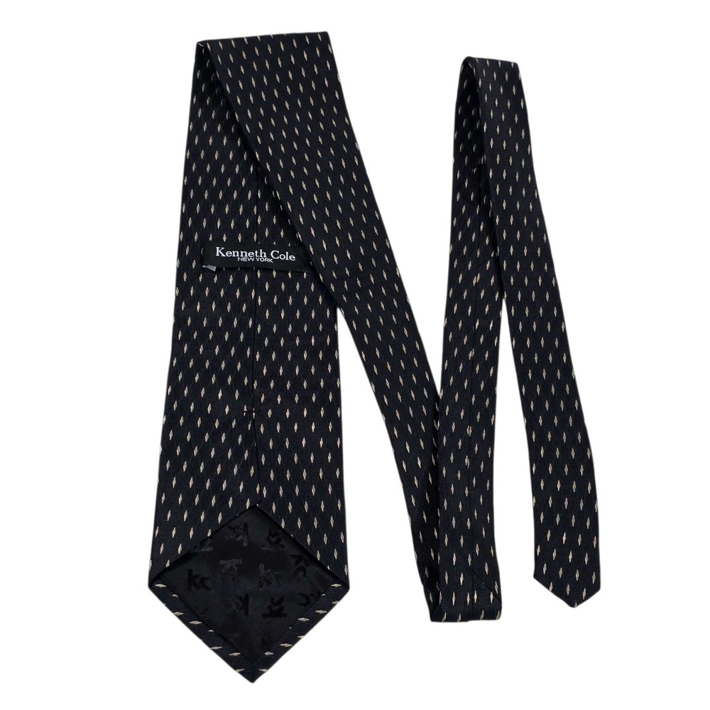 Kenneth Cole New York Silk Tie Diamond‎ Pattern Black Cream Men's Necktie